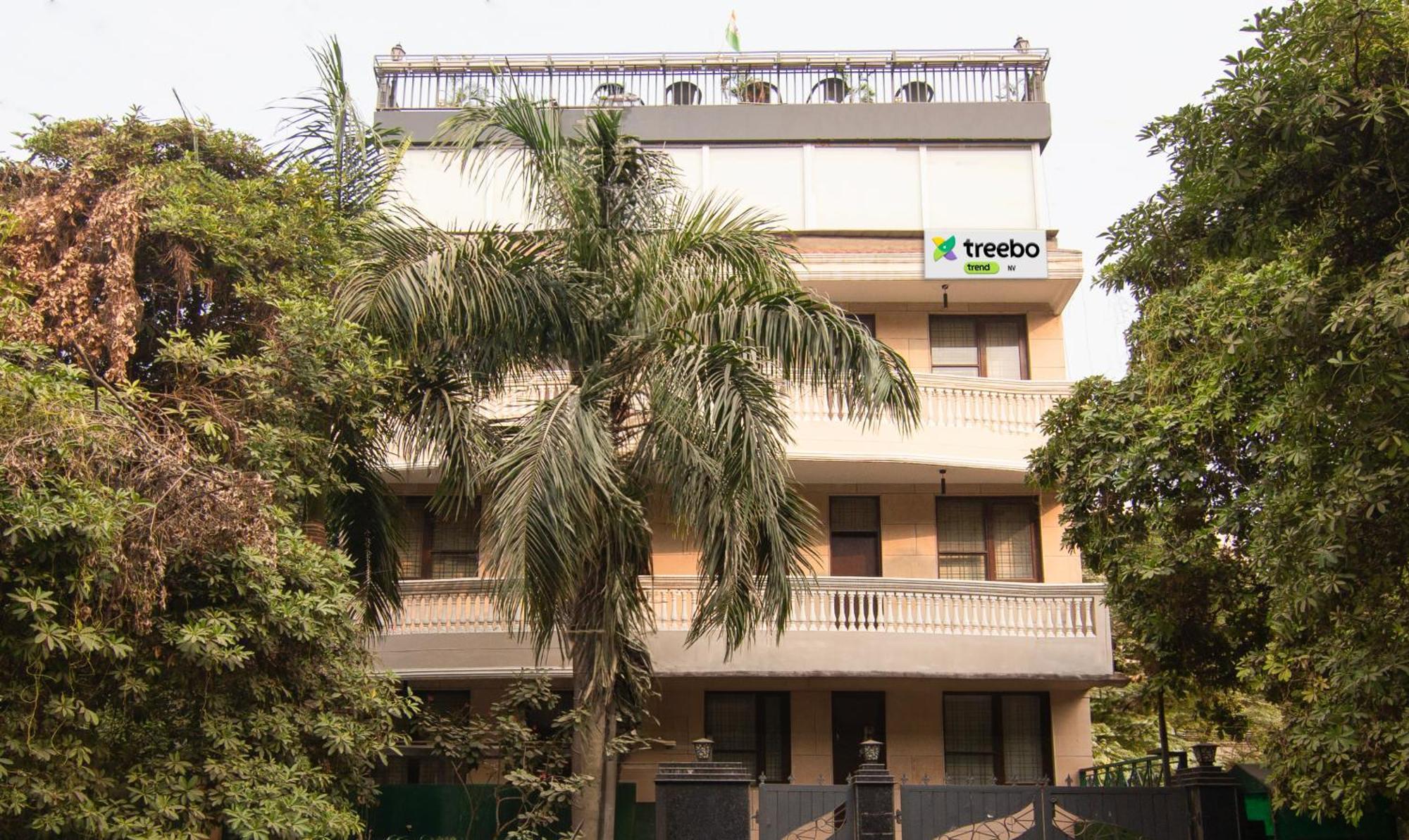 Super Townhouse Sushant Lok Phase 1 Formerly Hotel Neven Gurgaon Buitenkant foto